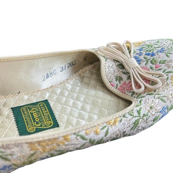 Vtg Daniel Green House Slippers-Brocade gold floral bow- Sz 8 hard bottom - Picture 3 of 8